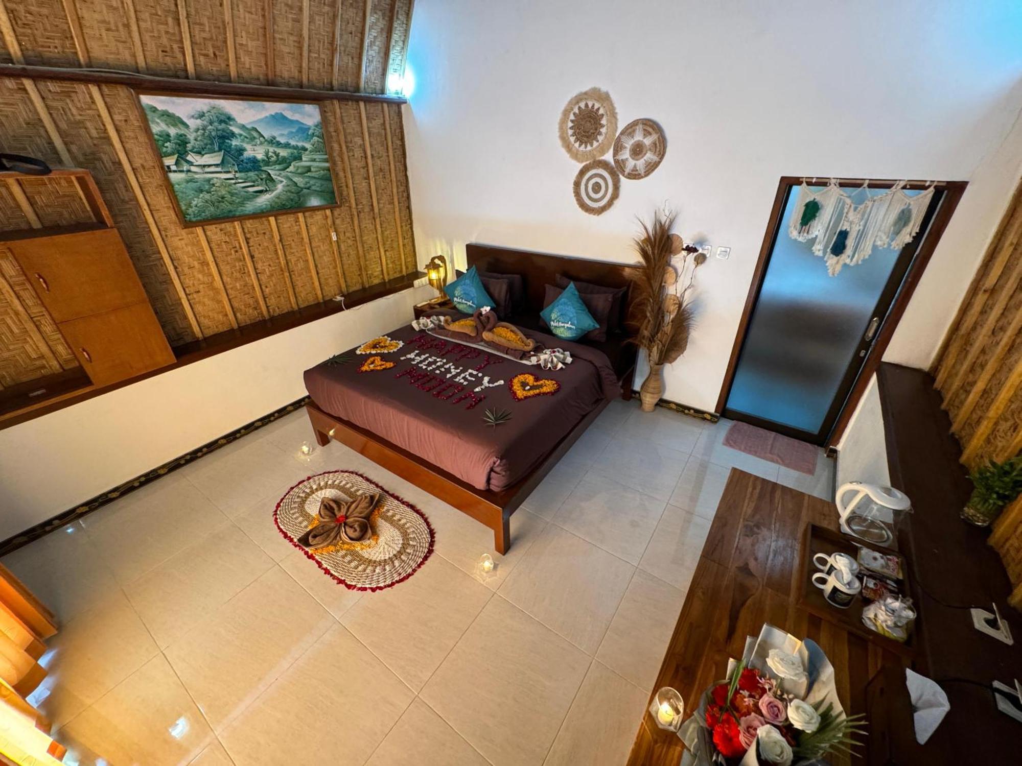 Meket Rumah pedesaan